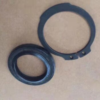 【進口奔馳3354牽引車方向機骨架油封總成】-